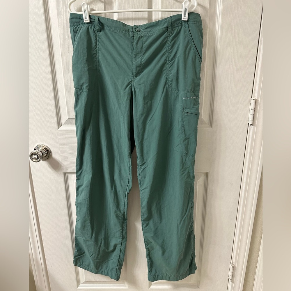 Columbia Women’s PFG Aruba Roll-Up Pants, size 14, Thyme Green